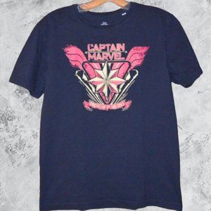 Captain Marvel Boys Black Small Short Sleeve T-shirt